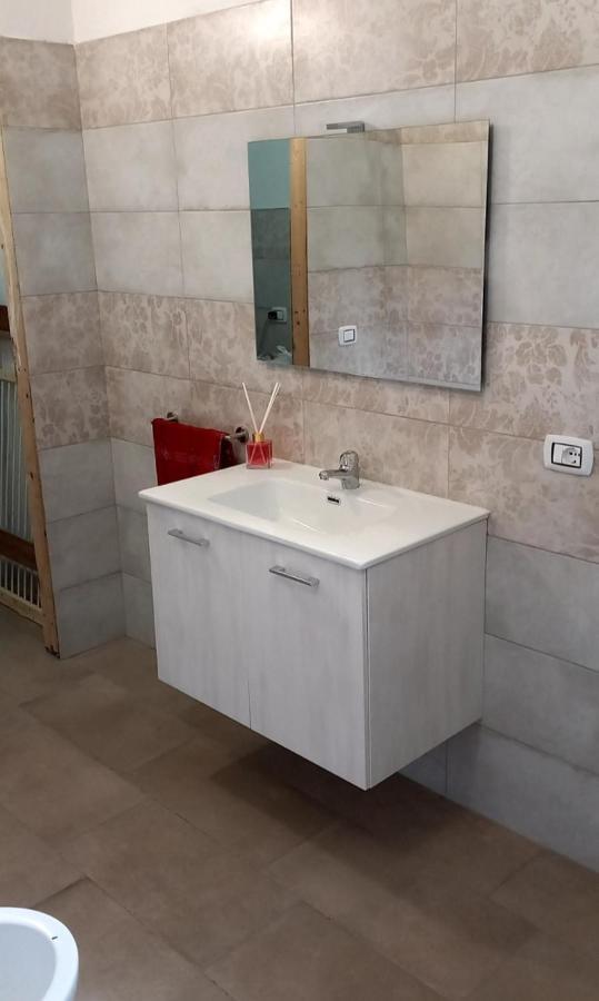 Casa Di Ale,Gabry E Nina Apartment อีเกลเซียส ภายนอก รูปภาพ
