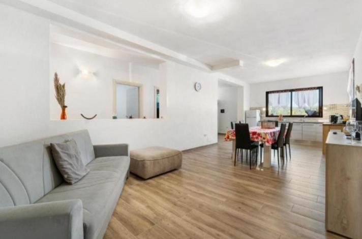 Casa Di Ale,Gabry E Nina Apartment อีเกลเซียส ภายนอก รูปภาพ
